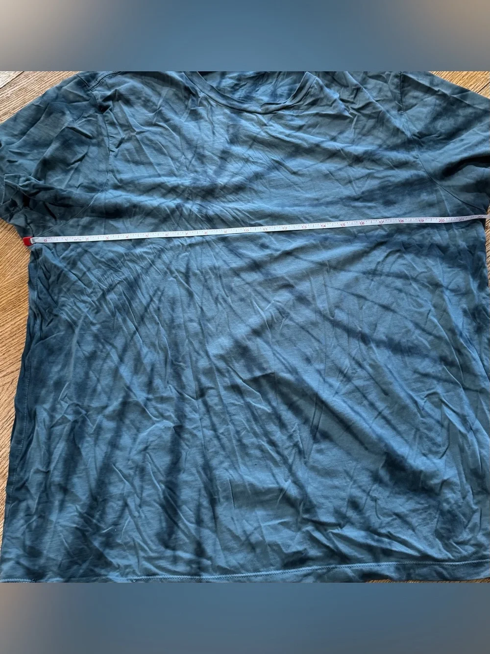 J. Crew Men's Teal Blue Tie-Dye Short Sleeve Tee